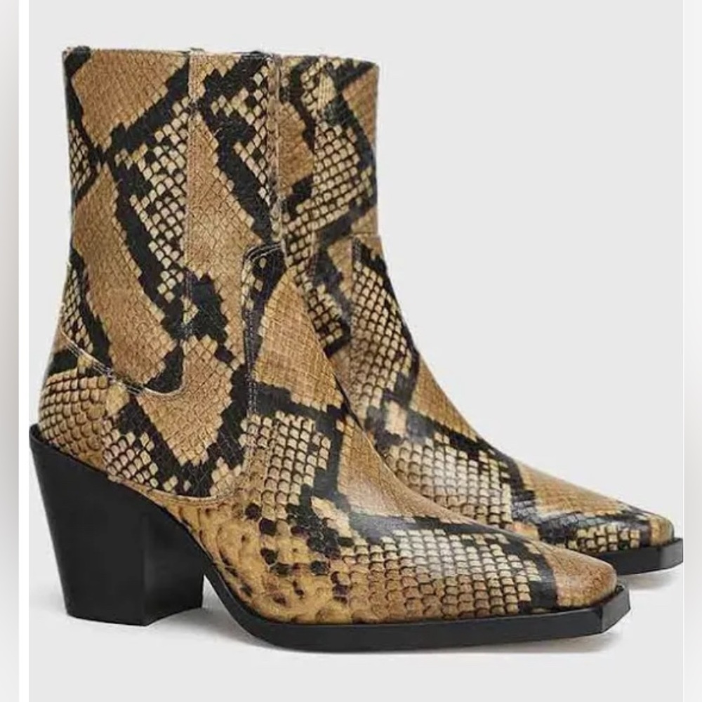 Zara Boots